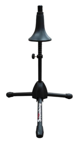PEDESTAL PARA TROMPETA SOUNDKING, CON RESORTES DE AMORTIGUACION, BASE TIPO TRIPIÉ, COLOR NEGRO